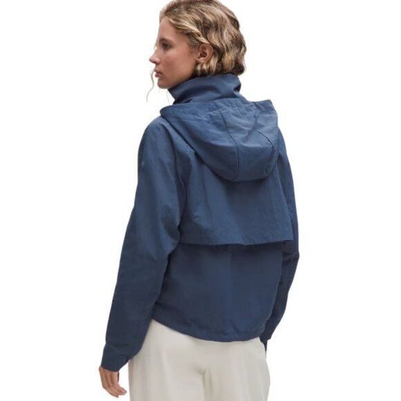 NWT Lululemon Always Effortless Classic-Fit Jacket - Picture 2 of 13
